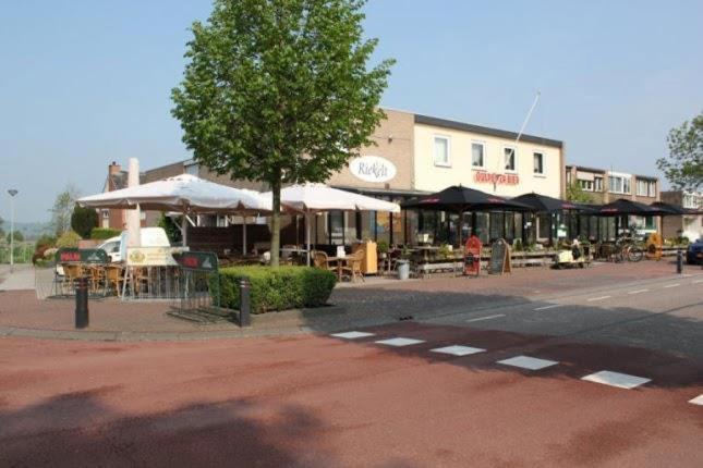 B&B - Eetcafe - Riekelt Gronsveld Zewnętrze zdjęcie